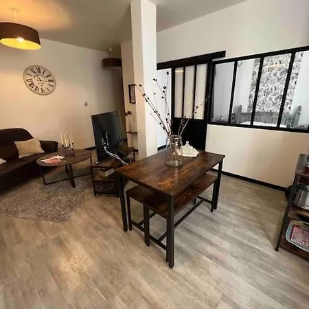 Tres Joli T2 Dans La Vieille Apartmán *