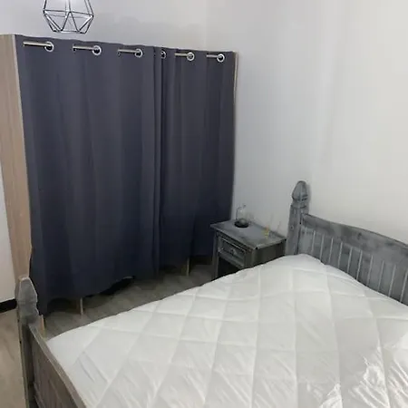 Tres Joli T2 Dans La Vieille * Angoulême